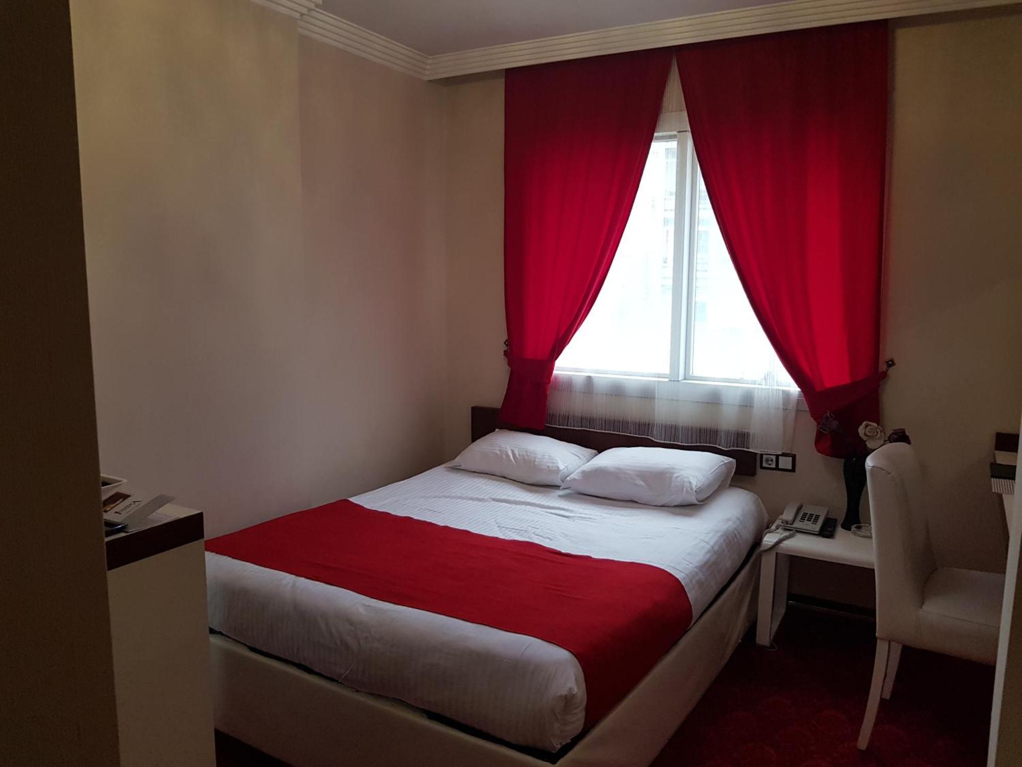 Ismira Hotel Ankara Bagian luar foto