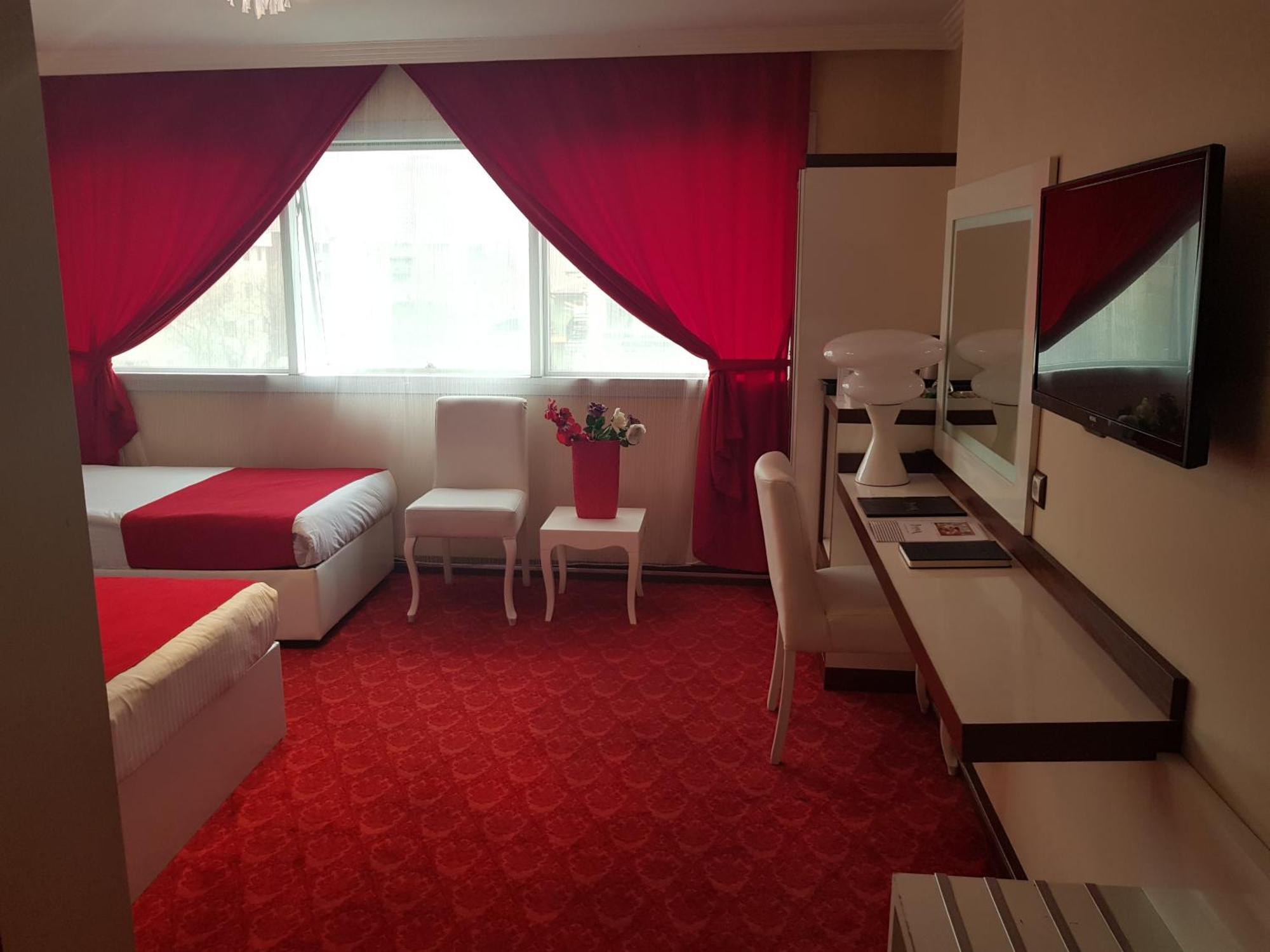Ismira Hotel Ankara Bagian luar foto