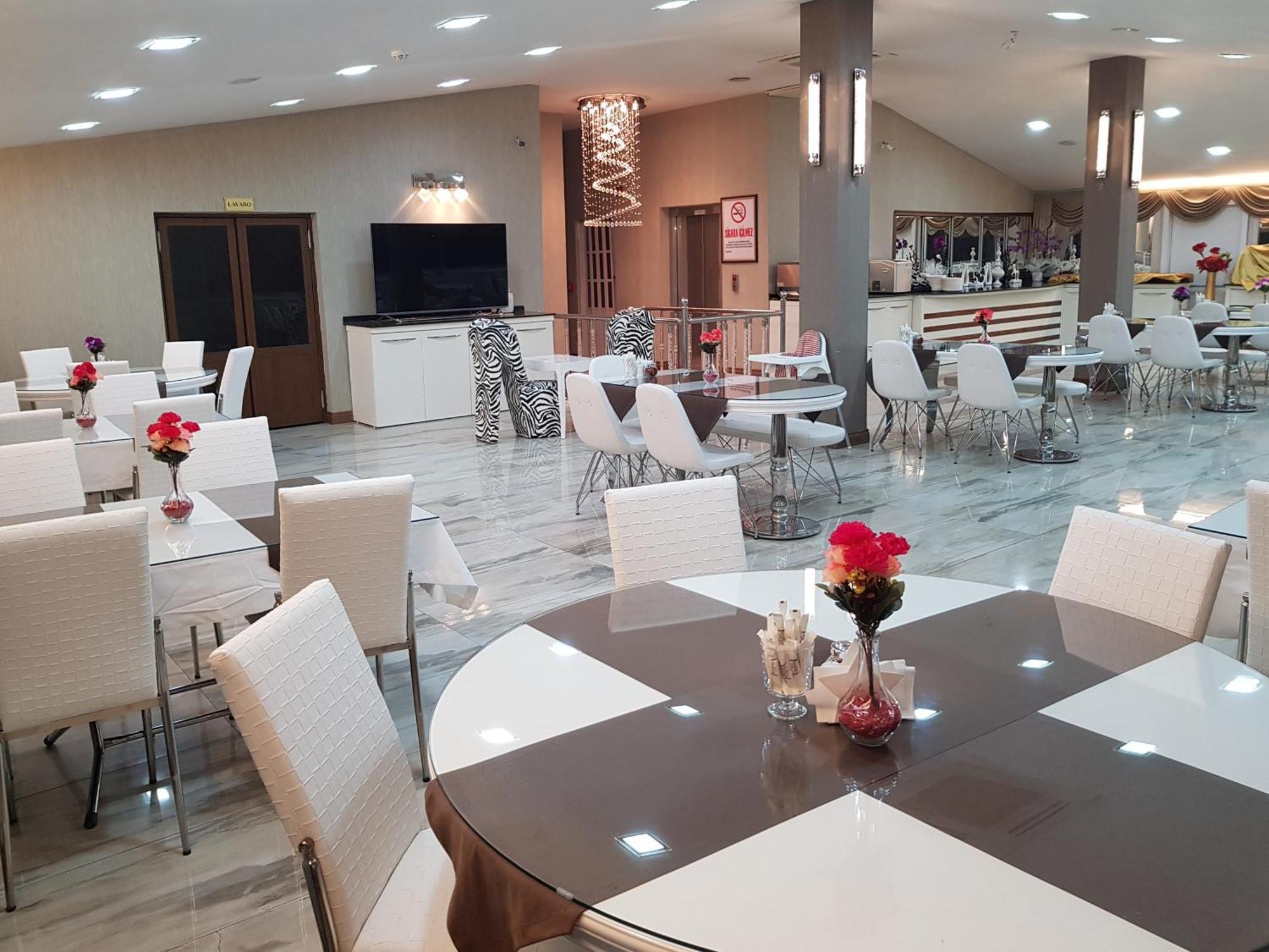 Ismira Hotel Ankara Bagian luar foto